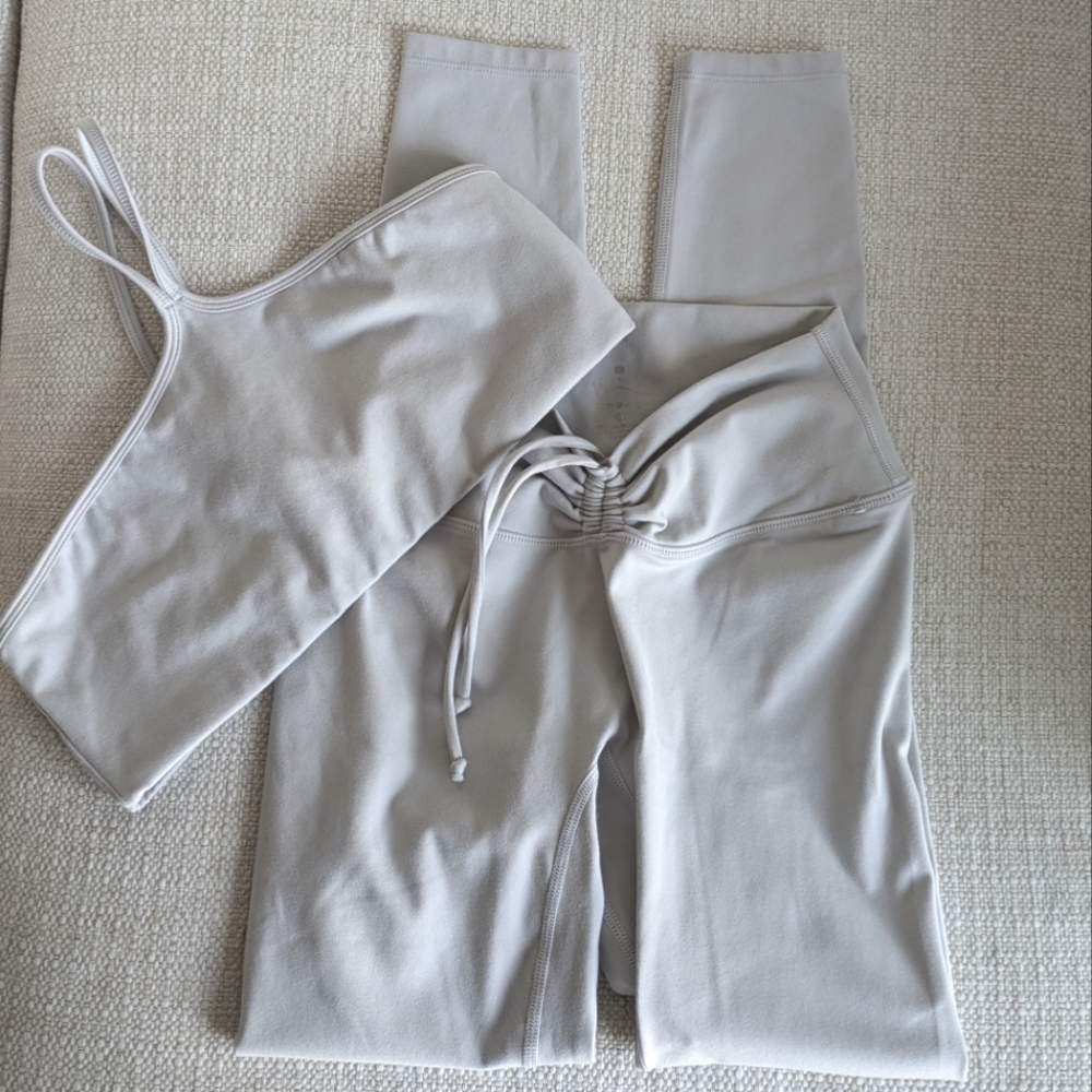 High-Rise Drawstring Leggings and Crop Top Set - Light Gray